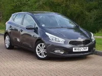 Usado Kia Ceed 2012 Prateado Citadino