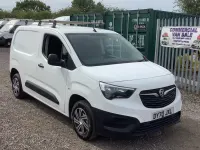 Used Vauxhall Combo Sportive 100 HP (73 kW) 2020 White MPV