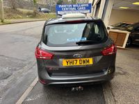 Used Ford B-MAX Zetec 105 HP (77 kW) 2017 Grey MPV