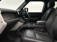 Used Land Rover Defender HSE Dynamic 296 HP (217 kW) 2023 Green SUV