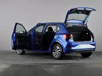 Used VW Polo Life 95 HP (69 kW) 2024 Blue Hatchback