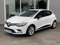 Used Renault Clio IV Dynamique 2018 White Hatchback
