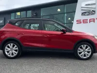 Begagnad Seat Arona SE Technology 2020 Röd SUV