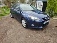 Begagnad Ford Focus Titanium 115 HK (84 kW) 2012 Blå Halvkombi