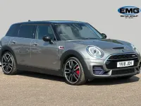 Usado Mini John Cooper Works Clubman 231 CV (169 kW) 2018 Plateado Familiar