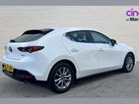 Begagnad Mazda 3 Center-Line 138 HK (101 kW) 2025 Vit Halvkombi