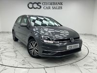Usado VW Golf VII SE 115 HP (84 kW) 2018 Cinzento Citadino