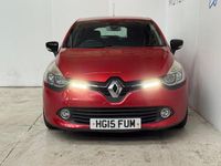 Used Renault Clio IV Dynamique 90 HP (66 kW) 2015 Red Hatchback