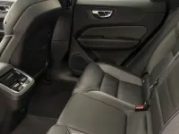 Used Volvo XC60 R-Design 250 HP (183 kW) 2021 Blue SUV