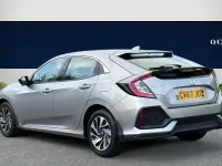 Used Honda Civic SE 129 HP (94 kW) 2017 Silver Hatchback