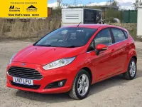 Used Ford Fiesta Zetec 100 HP (73 kW) 2017 Red Hatchback
