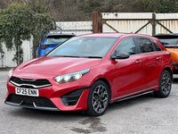 Usado Kia Ceed GT-Line 138 HP (101 kW) 2025 Vermelho Citadino