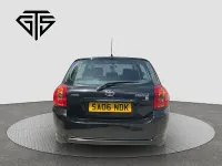 Used Toyota Corolla 95 HP (69 kW) 2006 Black Hatchback
