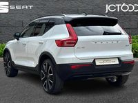 Used Volvo XC40 R-Design Pro 247 HP (181 kW) 2021 White SUV