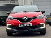 Second-hand Renault Captur Iconic 90 CP (66 kW) 2019 Roșu SUV