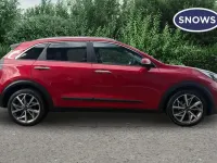 Used Kia Niro 141 HP (103 kW) 2020 Red SUV