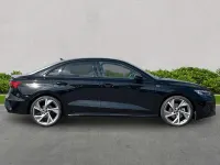Usado Audi A3 Black Edition 150 CV (110 kW) 2025 Negro Berlina