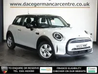Usado Mini Cooper Classic 136 HP (100 kW) 2022 Prateado Citadino