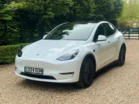 Used Tesla Model Y Long Range AWD 378 kW (514 HP) 2024 White SUV