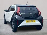 Used Toyota Aygo X 72 HP (52 kW) 2024 White SUV
