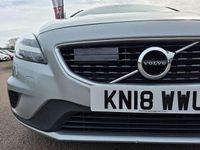 Used Volvo V40 R-Design 152 HP (111 kW) 2018 Silver Hatchback