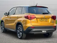 Used Suzuki Vitara SZ5 129 HP (94 kW) 2022 Solar yellow / cosmic black SUV