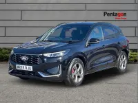 Usado Ford Kuga ST-Line 183 HP (134 kW) 2025 Preto SUV