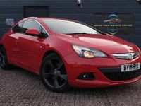 Used Vauxhall Astra GTC SRi 140 HP (102 kW) 2018 Red Hatchback