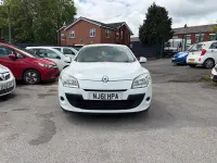 Used Renault Mégane 99 HP (72 kW) 2012 White Hatchback