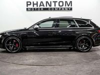 Usado Audi RS4 Design 450 HP (330 kW) 2015 Preto Carrinha