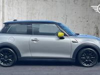 Usado Mini Cooper Classic 134 HP (98 kW) 2022 Prateado Citadino