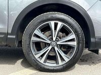 Used Nissan Qashqai N-Connecta 108 HP (79 kW) 2018 Grey SUV