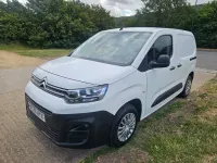 Used Citroën Berlingo Start 100 HP (73 kW) 2020 White MPV