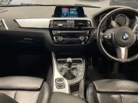 Usado BMW 118 M Sport 148 HP (108 kW) 2018 Cinzento Citadino