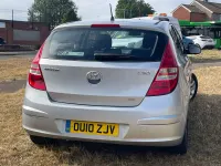 Used Hyundai i30 Comfort 115 HP (84 kW) 2010 Silver Hatchback