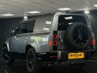 Used Land Rover Defender S 300 HP (220 kW) 2024 Grey SUV