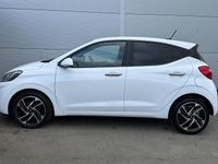 Used Hyundai i10 Premium 62 HP (45 kW) 2024 White Hatchback