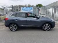 Usado Renault Kadjar Dynamique 110 HP (80 kW) 2017 Cinzento SUV