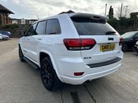 Used Jeep Grand Cherokee Night Eagle 250 HP (183 kW) 2018 White SUV