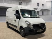 Second-hand Vauxhall Movano 136 CP (100 kW) 2016 Alb Monovolum