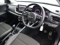 Usado Kia Stonic GT-Line 118 HP (86 kW) 2023 Preto SUV