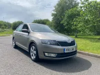 Used Skoda Rapid SE 2013 Beige Hatchback
