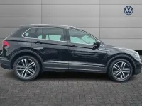 Usado VW Tiguan Elegance 150 HP (110 kW) 2023 Preto SUV