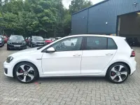 Used VW Golf VII GTI 220 HP (161 kW) 2016 White Hatchback