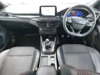 Used Ford Focus ST-Line X 125 HP (91 kW) 2020 Red Hatchback