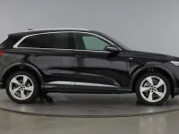 Used Audi Q5 S-Line 204 HP (150 kW) 2025 Black SUV