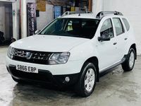 Used Dacia Duster Ambiance 2016 White Hatchback