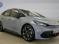 Begagnad Cupra Born e-Boost 169 kW (231 HK) 2025 Grå Halvkombi