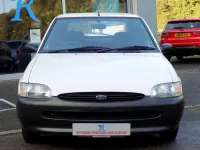 Used Ford Escort 1996 White Hatchback