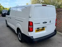 Used Vauxhall Vivaro 145 HP (106 kW) 2021 White MPV
